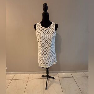 Apt. 9 White Cropped Sleeveless Tank Top